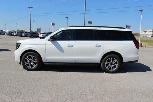 2025 Ford Expedition Max Active 4x2