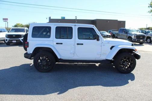 2024 Jeep Wrangler 4xe Sahara