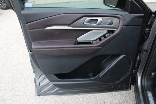 Carbonized Gray Metallic 2026 Ford Explorer Platinum