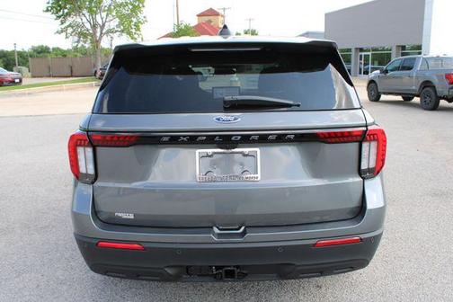 Carbonized Gray Metallic 2026 Ford Explorer Active