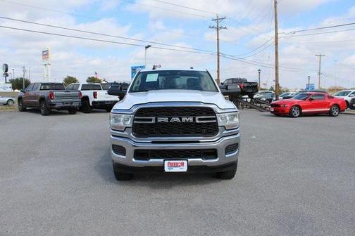 2020 RAM 2500 Tradesman Crew Cab 4X4 8' Box
