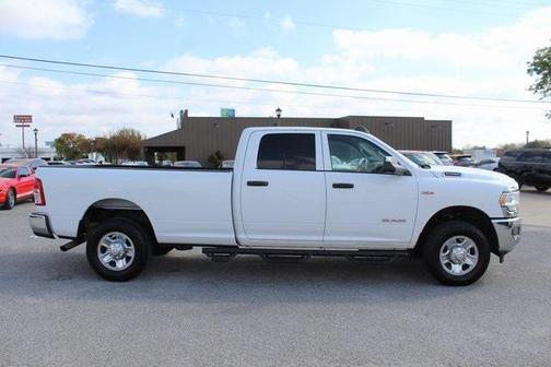2020 RAM 2500 Tradesman Crew Cab 4X4 8' Box