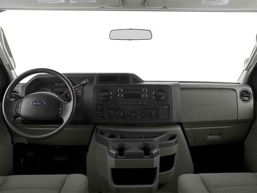 2014 Ford E350 Super Duty XLT