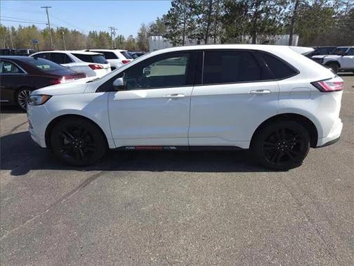 2022 Ford Edge ST