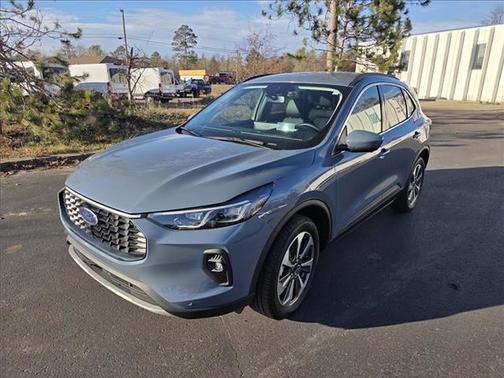 2025 Ford Escape Platinum