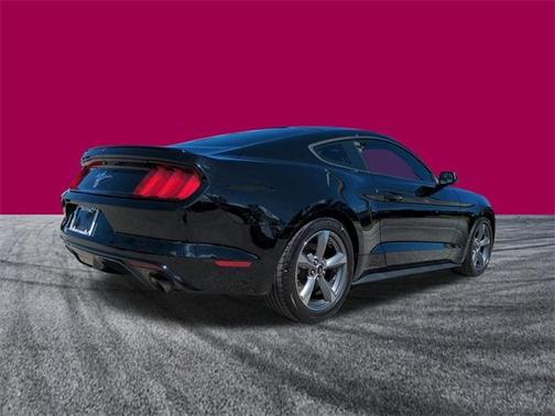 2015 Ford Mustang V6