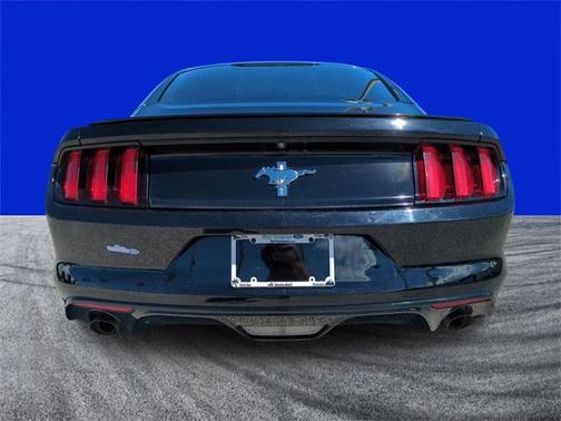 2015 Ford Mustang V6