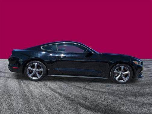 2015 Ford Mustang V6