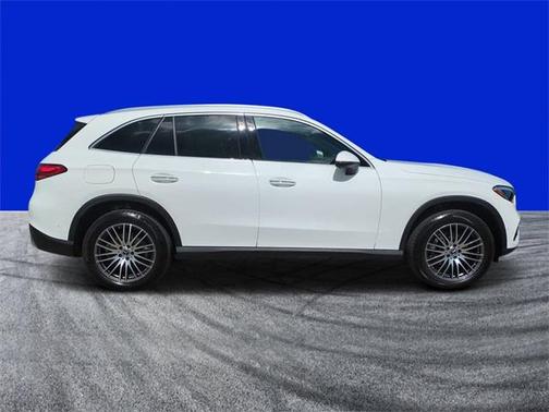 2025 Mercedes-Benz GLC 300 Base