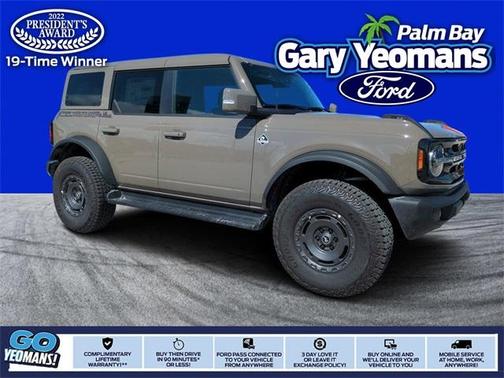 2025 Ford Bronco Outer Banks