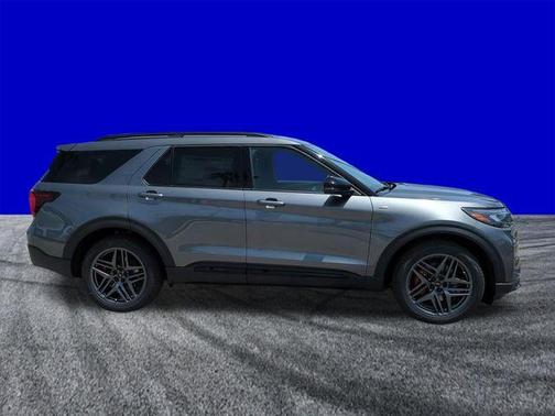 Carbonized Gray 2026 Ford Explorer ST-Line