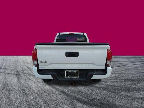 2019 Toyota Tacoma SR