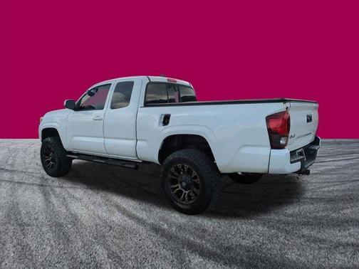 2019 Toyota Tacoma SR
