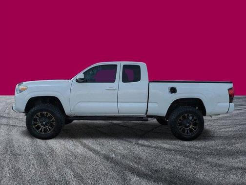 2019 Toyota Tacoma SR
