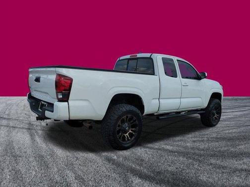 2019 Toyota Tacoma SR