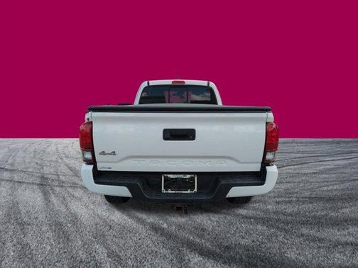 2019 Toyota Tacoma SR