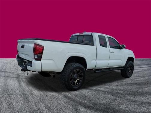 2019 Toyota Tacoma SR