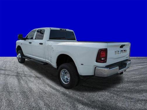 Bright White Clearcoat 2026 RAM 3500 Tradesman
