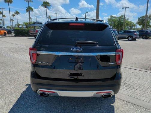 Shadow Black 2017 Ford Explorer Platinum