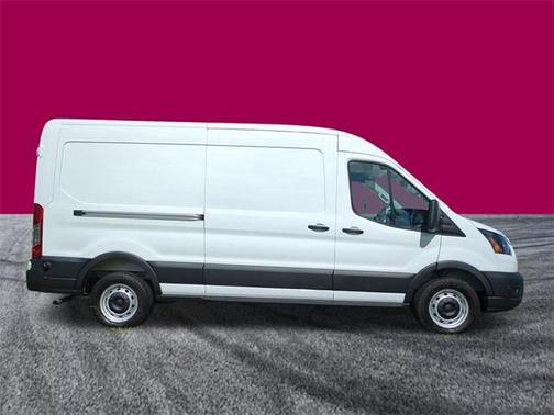 2025 Ford Transit-250 148 WB Medium Roof Cargo