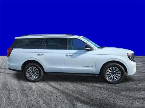 Space Silver 2026 Ford Expedition Platinum