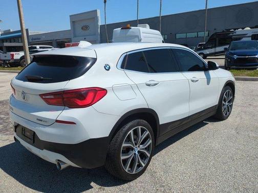 Alpine White 2018 BMW X2 sDrive28i