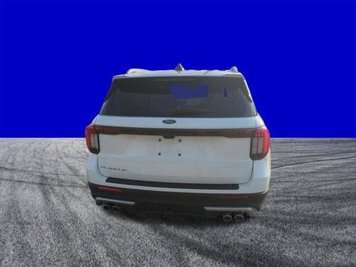 Star White 2025 Ford Explorer Platinum