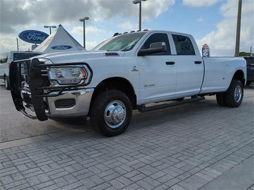 2022 RAM 3500 Tradesman