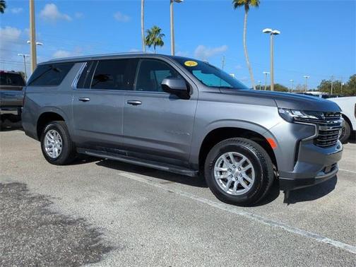 2021 Chevrolet Suburban LT