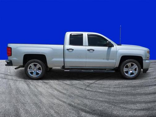 2017 Chevrolet Silverado 1500 Custom