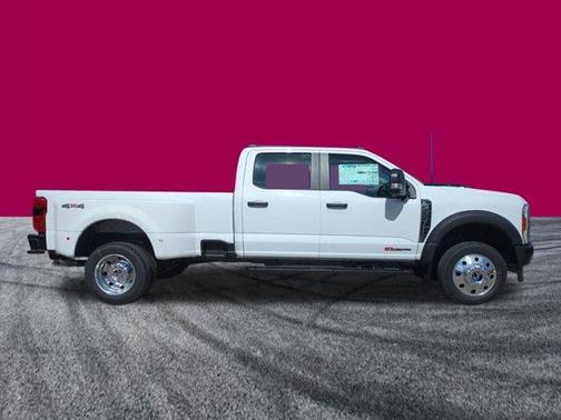2026 Ford F-450 DRW