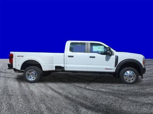 2026 Ford F-450 DRW