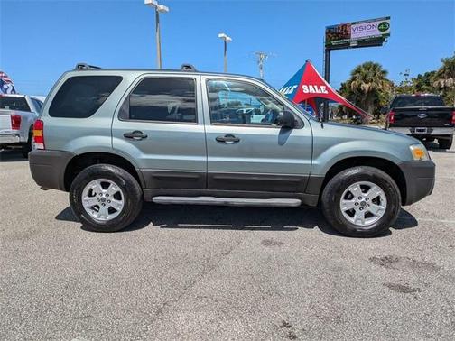 2005 Ford Escape XLT