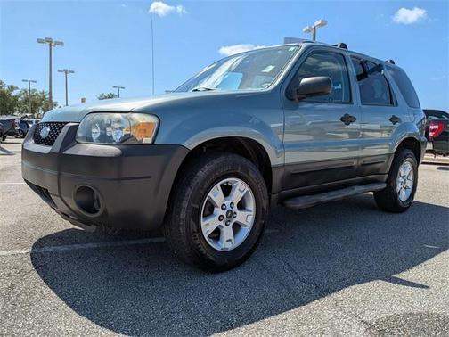 2005 Ford Escape XLT