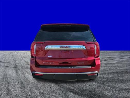 2021 GMC Yukon SLT