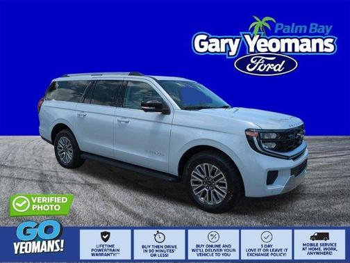 Star White 2026 Ford Expedition Max Platinum