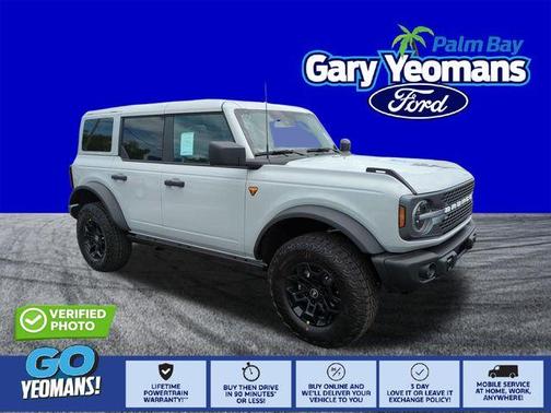 Avalanche Gray 2026 Ford Bronco Badlands