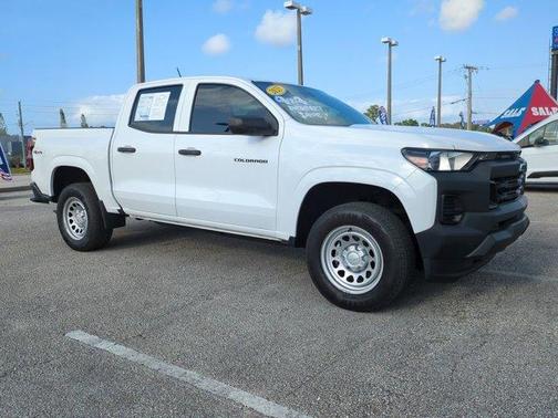 2023 Chevrolet Colorado WT