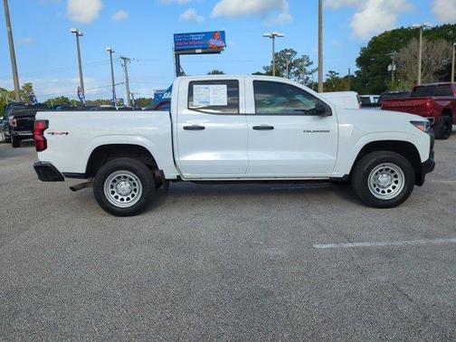 2023 Chevrolet Colorado WT