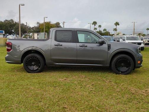 2025 Ford Maverick Lobo High