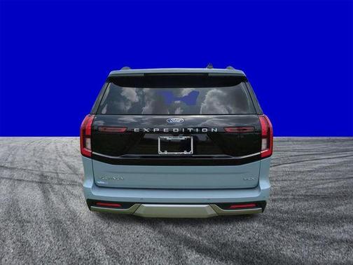 Gray Metallic 2026 Ford Expedition Max Platinum