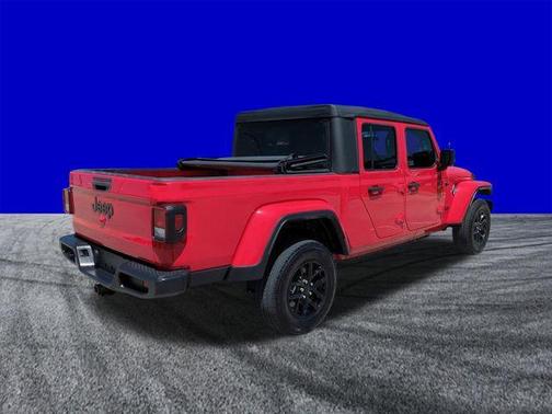 Firecracker Red Clearcoat 2022 Jeep Gladiator Sport