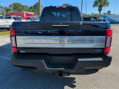 2022 Ford F-350 Platinum