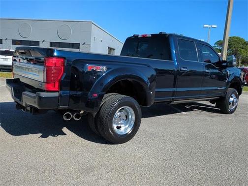 2022 Ford F-350 Platinum