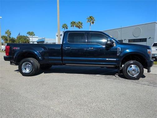 2022 Ford F-350 Platinum