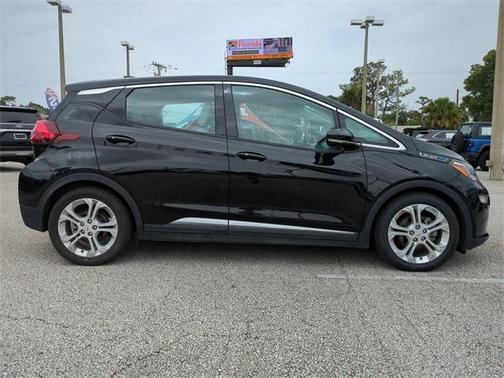 2017 Chevrolet Bolt EV LT