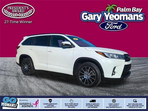 2017 Toyota Highlander SE