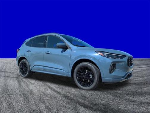 2026 Ford Escape ST-Line Elite