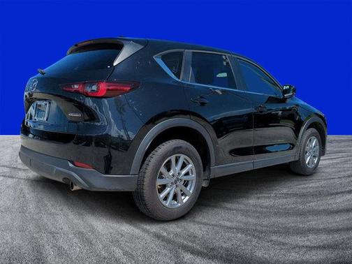 2022 Mazda CX-5 2.5 S Preferred Package