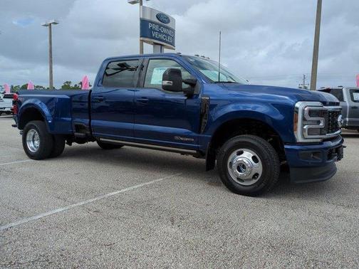 2026 Ford F-350 Platinum DRW